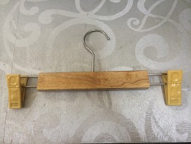 Móc Kẹp Gổ 1